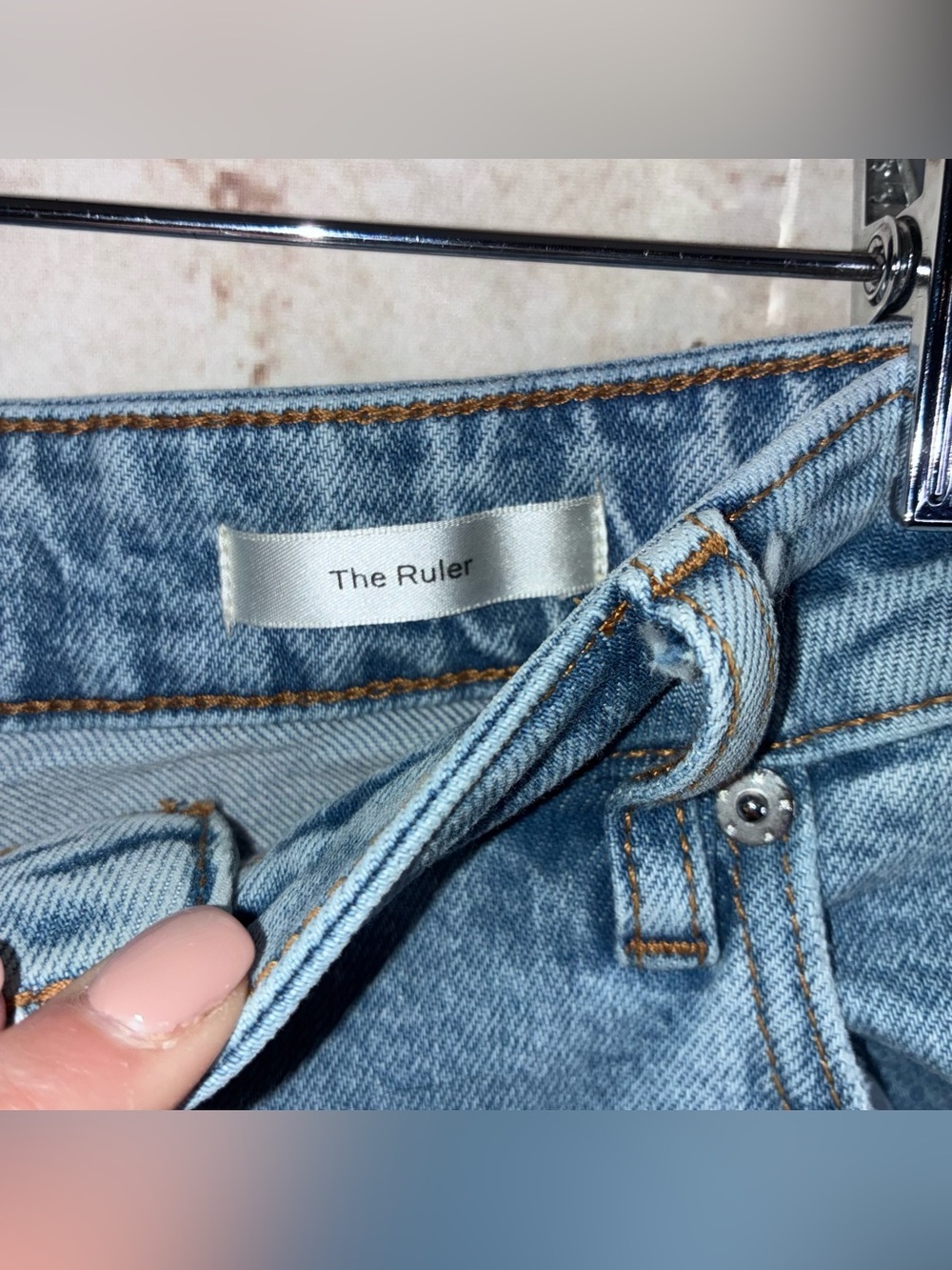 Frame The Ruler Straight Leg Jeans in Dolly Size 33 - Picture 5 of 6